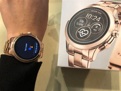 Michael Kors Smart Watch Review .